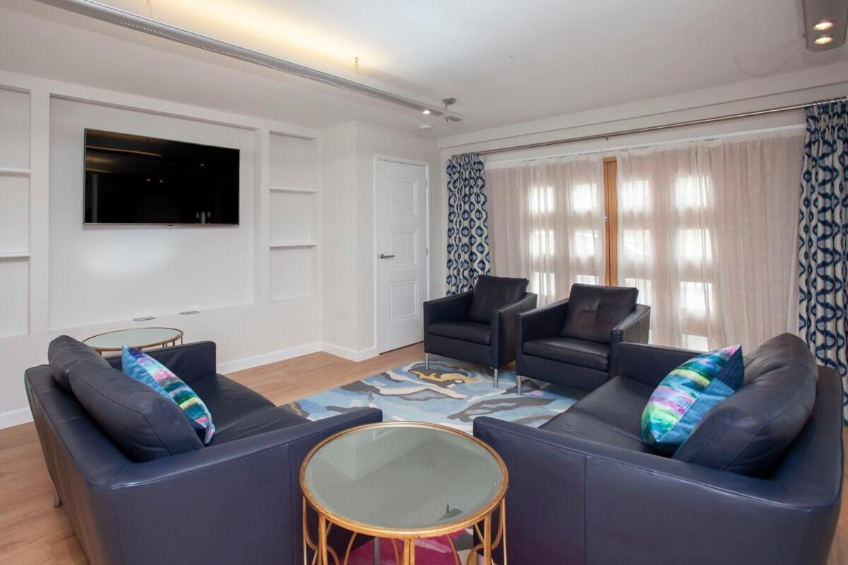 ※ Spacious Georgian Coach House & With Parking Бат Экстерьер фото