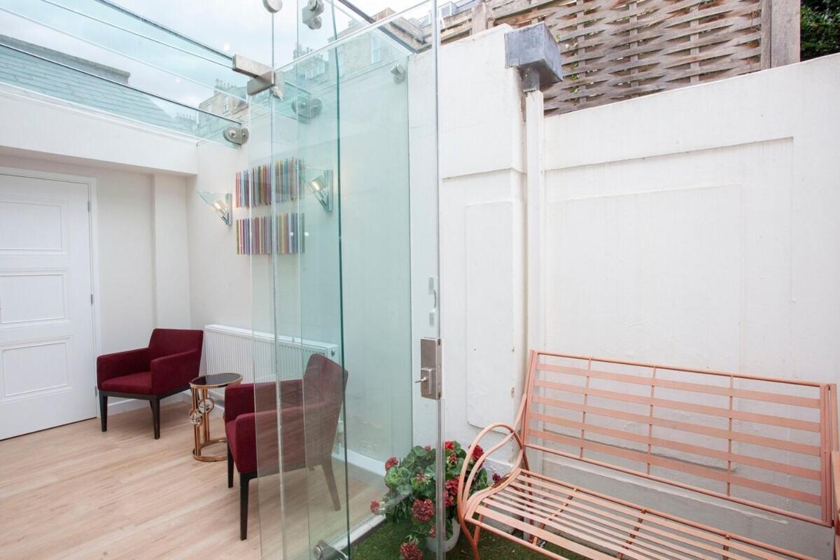 ※ Spacious Georgian Coach House & With Parking Бат Экстерьер фото
